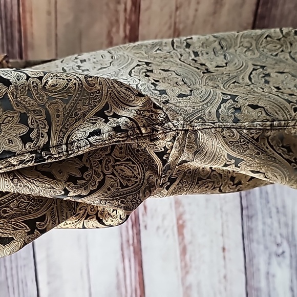 LEONARDI ITALY MEN'S GOLD BLACK LONG SLEEVE BUTTON-UP DRESS SHIRT - Picture 5 of 16